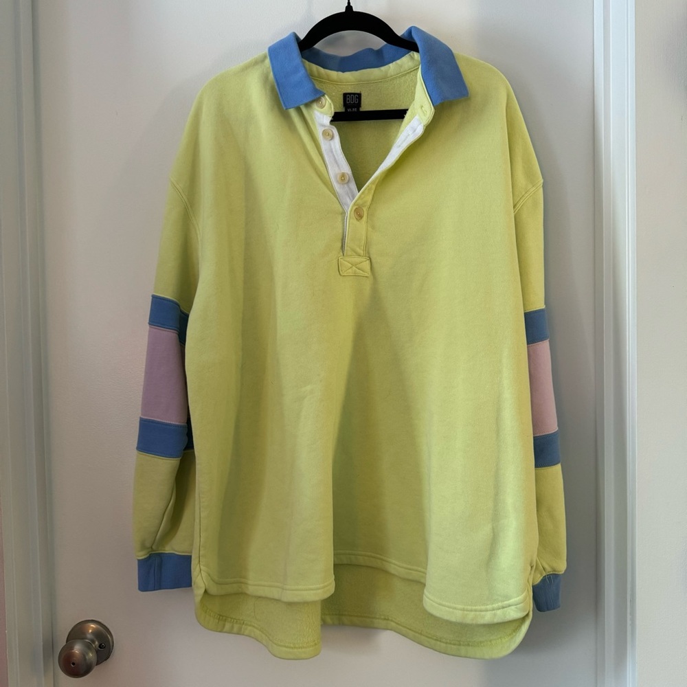 Urban Outfitters 1/4 button up fleece polo style sweatshirt